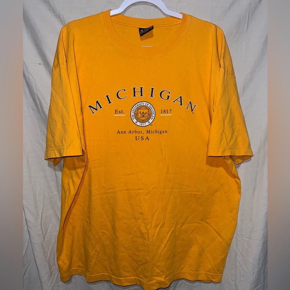 Vintage University of Michigan Wolverines t shirt